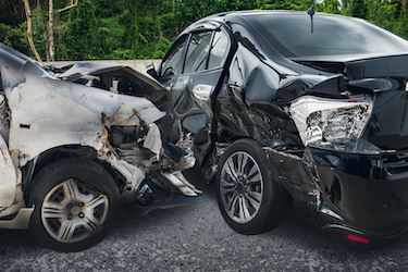 woman-dead-after-morning-crash